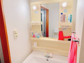 Haartrockner, Handtücher