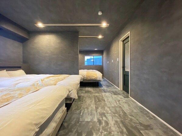 2 soverom, skrivebord, wi-fi (inkludert) og sengetøy