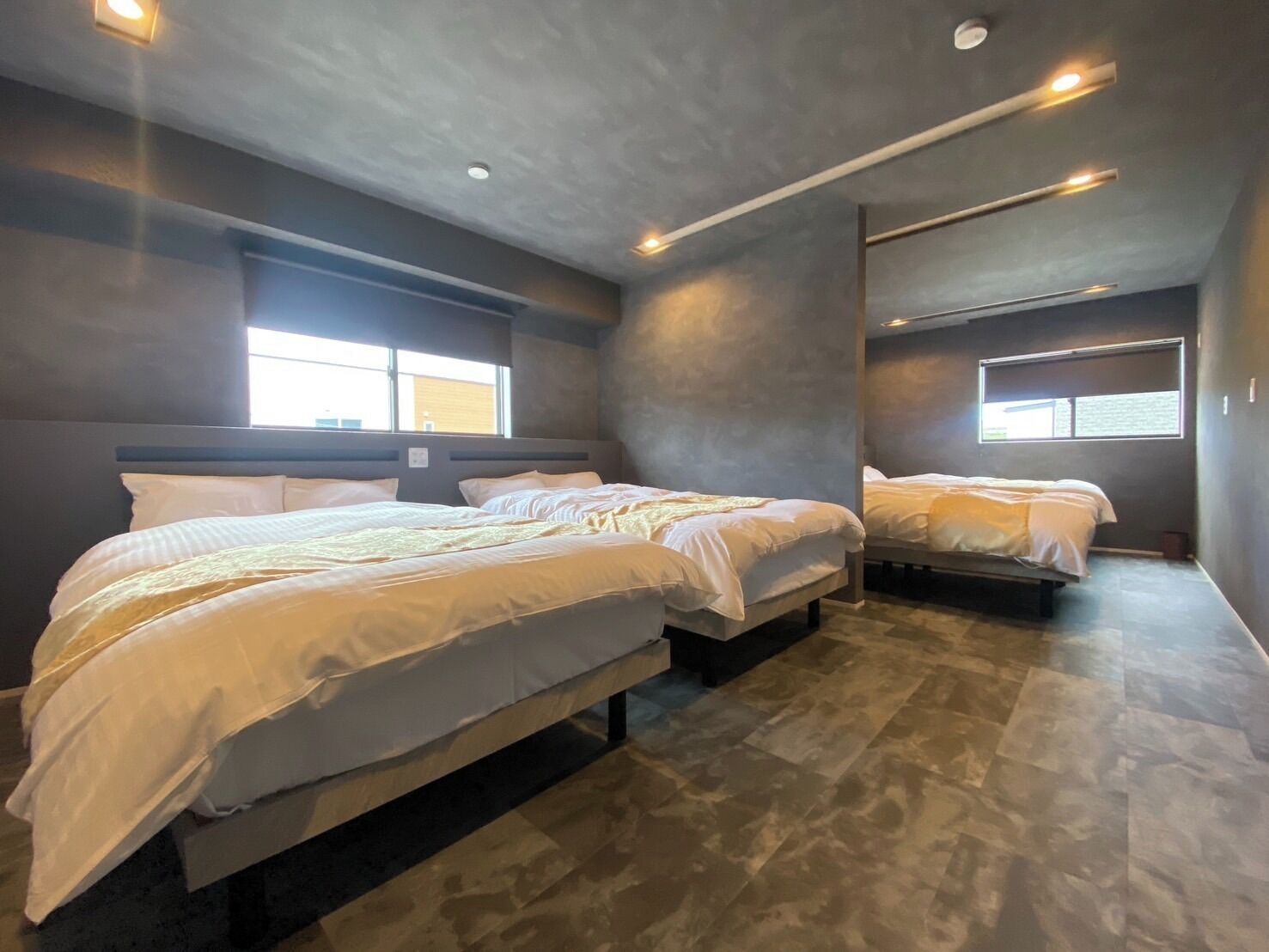 2 habitaciones, escritorio, wifi gratis y ropa de cama 