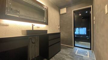 Assecador de cabells i tovalloles