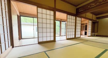 Rent the whole house Limited to one group per day A detached house of about 223m maximum 12 peo / Kushima Miyazaki