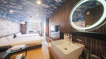 Desk, free WiFi, bed sheets
