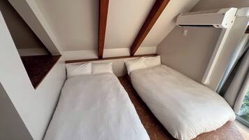 3 多间卧室、办公桌、免费 WiFi、床单