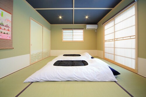 Near Sanjusangendo and Kiyomizudera Temple | Acco / Kyoto Higashiyama-ku Kyōto