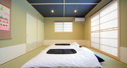 Near Sanjusangendo and Kiyomizudera Temple | Acco / Kyoto Higashiyama-ku Kyōto