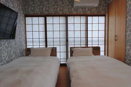 A quiet room where you can see the sunset by the s / Kamiamakusa Kumamoto