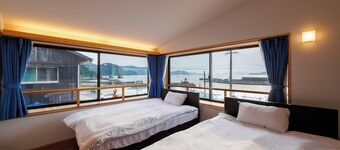 For 14 people Stay as if you were living in a traditional Japanesestyle house / Hagi Yamaguchi