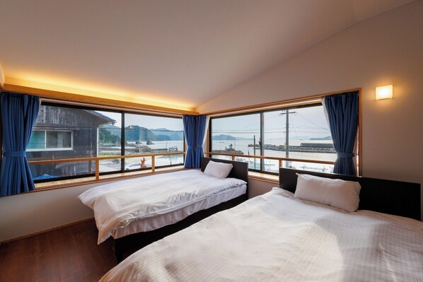 1 bedroom, desk, free WiFi, bed sheets