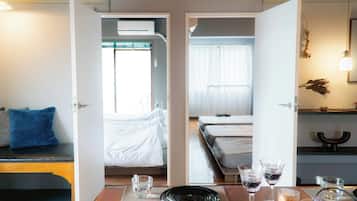 2 bedrooms, desk, iron/ironing board, free WiFi