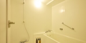 Hair dryer, towels - Nonsmoking Deluxe Room corner room Room only / Kyoto Kyōto (Kyoto)