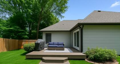 4BR/ 3 Kings 1 Queen, Patio & Large Fenced Backyard
