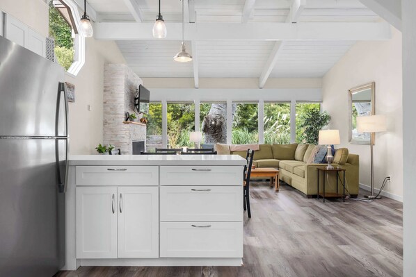 Interior - 3 Bedroom Home - Walking distance to beach! (Aptos)