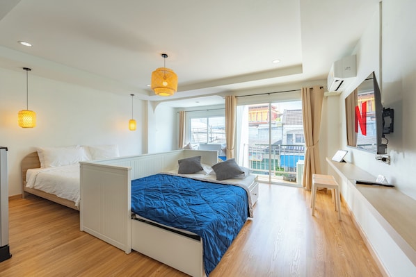 Apartament | Cortines opaques, planxa i posts de planxar i wifi gratuïta