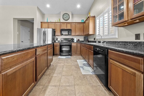 Microwave, oven, stovetop, dishwasher