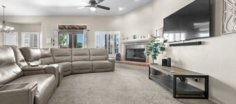 Picacho Pool House - NO Cleaning or Extra Guest Fees