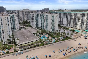 Unclassified image, 4 of 45, button