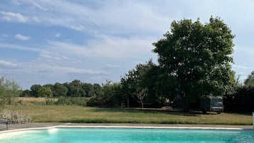Piscine extérieure