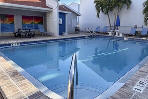 Imagen sin descripción, 4 de 49, botón