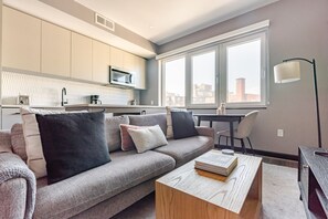 Fernseher, Stereoanlage