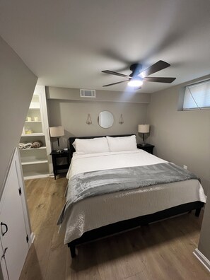 2 habitaciones, tabla de planchar con plancha y wifi gratis 