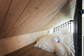 3 slaapkamers, reisbedje, gratis wifi, beddengoed