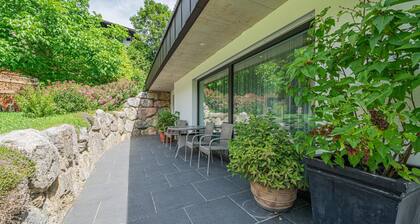 Appartement moderne avec jardin et terrasse