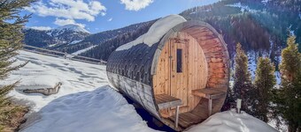 Chalet très spacieux avec sauna et jardin