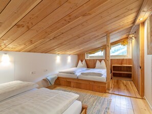 6 Schlafzimmer, Internetzugang