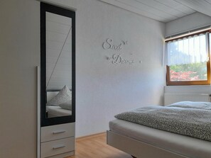 1 quarto