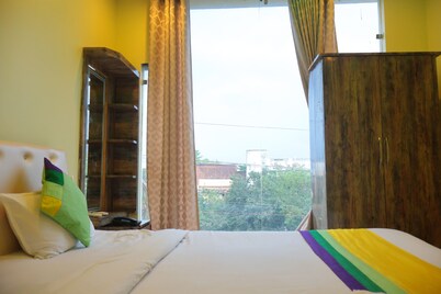 Green Valley Palace