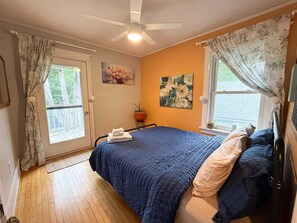 4 slaapkamers, een bureau, wifi, beddengoed