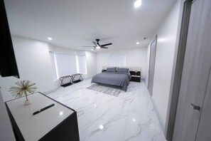 3 Schlafzimmer, Bügeleisen/Bügelbrett, Reisekinderbett, WLAN