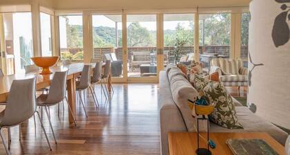 Stay Salty I 15min Walk to Beach and Surf Club