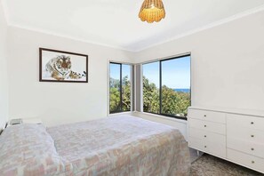 3 bedrooms