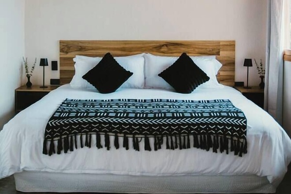 eff9598c-fe63-432e-aafb-c03741237c42