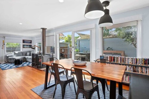 Idyllic Beach & Bush Retreat I Pet Friendly