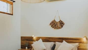 1 habitación, tabla de planchar con plancha, wifi y ropa de cama