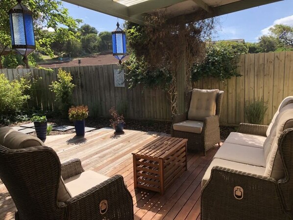 Terrace/patio - River End I Walk to the beach or shops (Aireys Inlet)