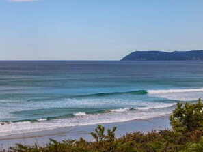 Beach - Moggs View I Ocean View (Moggs Creek)