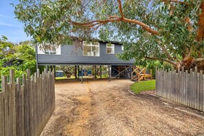 Exterior - Second Heaven I Ocean Views I Walk to Beach (Anglesea)