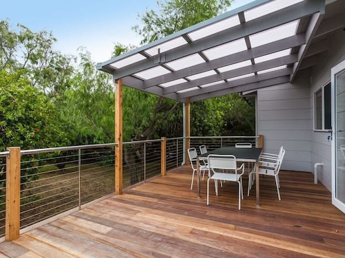 Southside I Walk to beach/shops I Pet Friendly