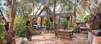 Vernon Hideaway I Pet Friendly I Walk to beach