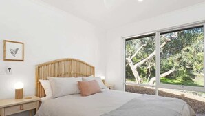 3 bedrooms, iron/ironing board