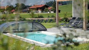 Pool - Chalet 19 with balcony and mountain view (Inzell)