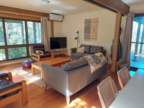 TV - Beach & Bush Haven Su (Fairhaven)