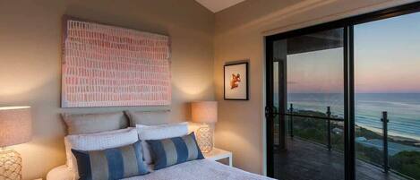 5 chambres, fer et planche à repasser, Wi-Fi, draps fournis