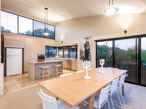 Dining - Cliff Edge Luxury  I  An Oceanview Escape Above Fa (Fairhaven)