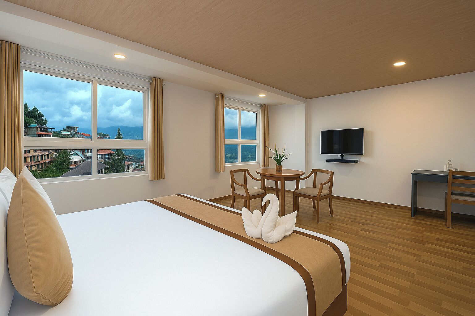 Ein Hotelzimmer mit einem großen Bett, einem Schreibtisch, einem Fernseher und Blick auf die Stadt.