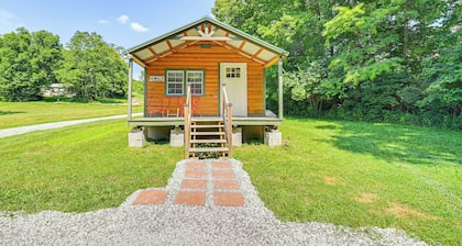14 Mi to Kentucky Horse Park: Creekside Cabin