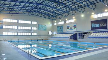 Una piscina techada